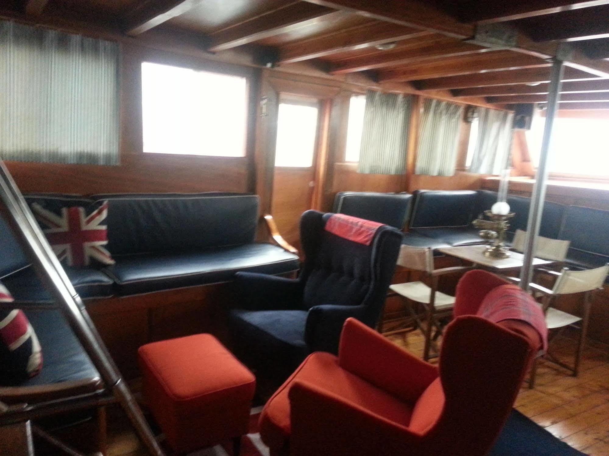 Отель Venezia Boat & Breakfast Caicco Freedom Экстерьер фото