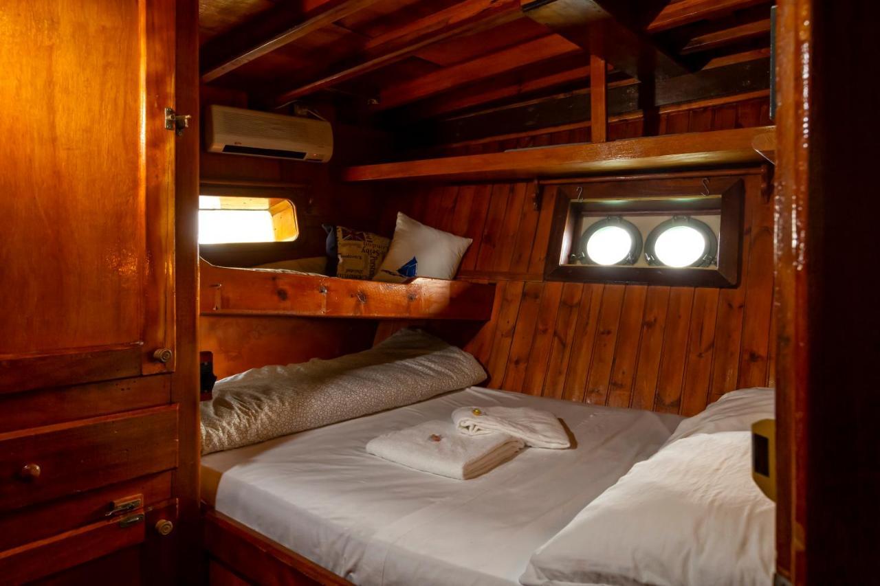 Отель Venezia Boat & Breakfast Caicco Freedom Экстерьер фото