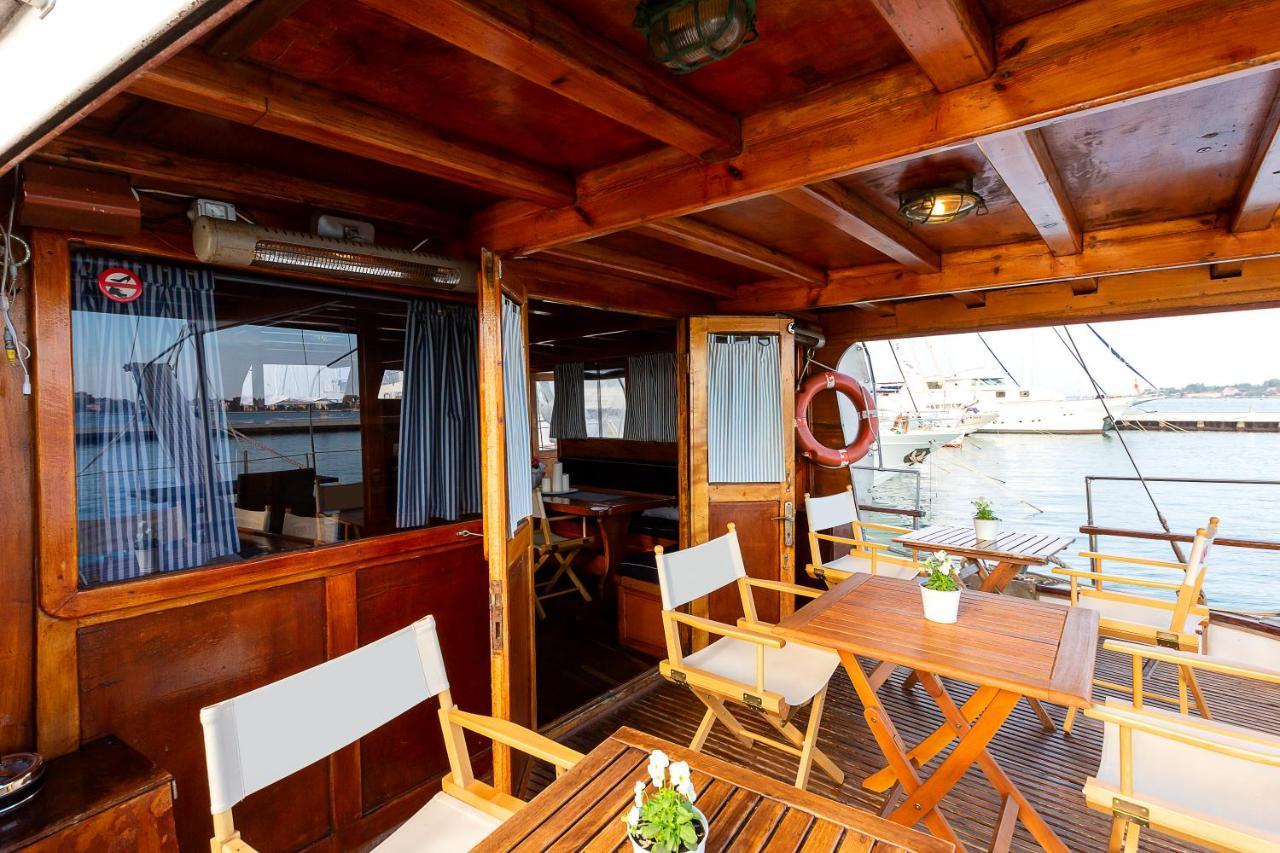 Отель Venezia Boat & Breakfast Caicco Freedom Экстерьер фото